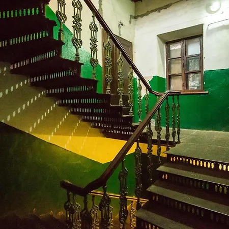 Room_odessa *